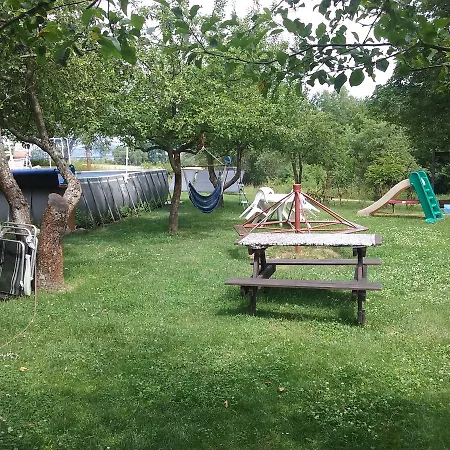 Hugo Casa de hóspedes 3*