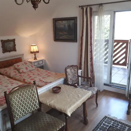 Hugo Casa de hóspedes Sedlec-Prcice